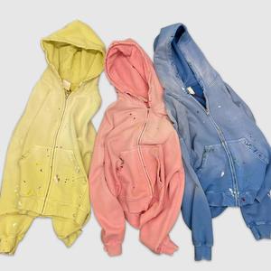 Sweat à capuche zippé Streetwear Designer personnalisé, en coton épais, coupe oversize, délavé à l'acide, effet vieilli, brodé de strass - Product Image 6