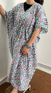 Vestido Kaftán de Algodón Estampado para Mujer con Diseño Artístico de Inspiración Tradicional y Silueta Fluida - Product Image 2