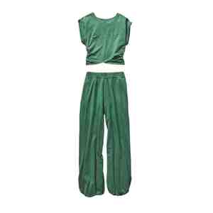 Customized Cotton Women's Green Sporty 2 Piece <b>Set</b> Sleeveless Crop Top Full Length Pants Breathable Knit Activewear Summer <b>Set</b> - Product Image 5