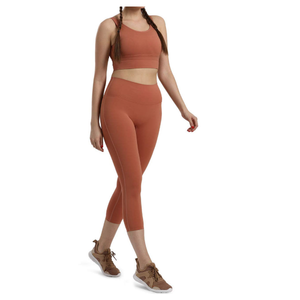 Conjunto de Yoga para Mujer sin Costuras de Alta Calidad a Precio de Mayoreo, Conjunto de Yoga Transpirable de Spandex/Poliéster con Patrón Sólido, Gran Venta - Product Image 5