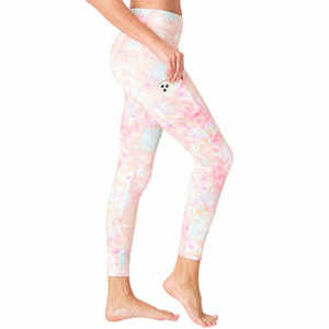 Leggings de yoga et de sport pour femme à taille haute, personnalisés avec logo côtelé imprimé par sublimation et motif sportif - Product Image 5