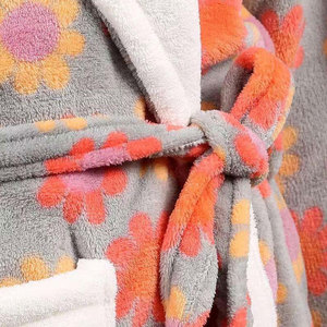 Affordable Unisex Bath Robe Custom Made Soft Comfortable Spa Robe For <b>Men</b> Women Hotel And Home Wholesale - Product Image 3