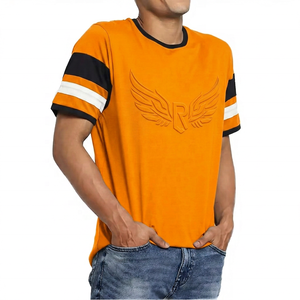 Camiseta de manga corta para hombre, color verde azulado, con logotipo de alas en relieve, corte regular, cuello redondo, ribete a rayas en contraste, tejido de punto. - Product Image 2