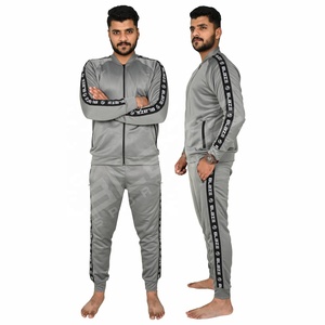 Chándales Deportivos Personalizados Profesionales para Hombre, Chándales Ajustados de Alta Calidad al por Mayor con Paneles en Contraste - Product Image 3