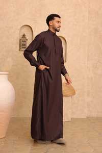 Abaya d'hiver respirante et légère pour hommes musulmans, grande taille, 100 % polyester, style vintage, longueur au sol, manches longues, simple et uni - Product Image 2