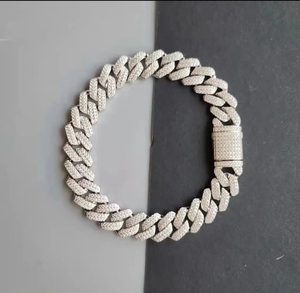 Pulsera de Diamantes Moissanite de Primera Calidad, Perfecta para Fiestas y Estilo de Moda Playera, Disponible a Precio de Exportación - Product Image 1