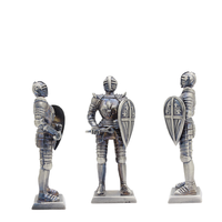 Figurine d'armure de chevalier romain en résine, design nordique moderne, pour décoration de bureau, artisanat d'armure de chevalier de style nordique moderne