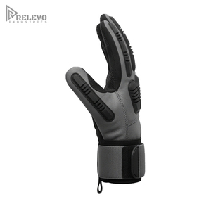 Gants de mécanicien robustes personnalisés, noirs et gris, avec protection anti-choc TPR, paume antidérapante en silicone à points imprimés et rembourrée pour le travail - Product Image 3