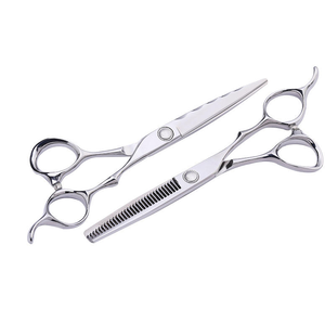 Tijeras de Peluquería Japonesas de Acero Inoxidable para Diestros, con Puntas Afiladas y Acabado Espejo - Product Image 1
