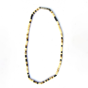 Collar Étnico de Cuentas de Hueso con Cuentas Negras y Crema, Joyería Unisex para Mujeres y Hombres al Mejor Precio al por Mayor - Product Image 1