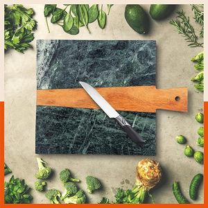 Elegante tabla de cortar de mármol blanco para una decoración de cocina minimalista que ofrece un aspecto limpio y un uso práctico. - Product Image 4