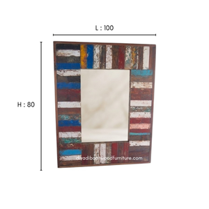 Miroir mural artisanal DIVADI, rustique, écologique, durable, 5,0 mm d'épaisseur, en bois de bateau recyclé, couleur naturelle, style Bali, pour salon - Product Image 1