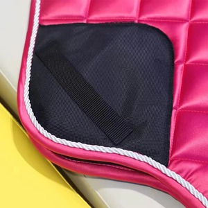 Nueva Almohadilla de Montar a Caballo de Moda, Elegante, Ligera y de Alta Calidad, Estilo Salto, Hecha en Pakistán, Almohadillas de Montar a Caballo Más Vendidas - Product Image 6