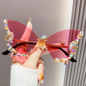 Lunettes de soleil papillon de luxe uniques en gros pour femmes et hommes, sans monture, en métal, couleur bonbon, populaires, tendance, style punk - Product Image 4