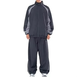 Survêtement sportif respirant avec fermeture éclair intégrale, col montant, coupe ample, couleur unie, en polyester, pour l'automne, coupe-vent de haute qualité - Product Image 1