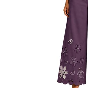 Pantalones Palazzo de Algodón Bordados de Pierna Ancha Morados Personalizados para Mujer con Estampado Floral Blanco y Cintura Alta - Ropa de Moda Personalizada - Product Image 3