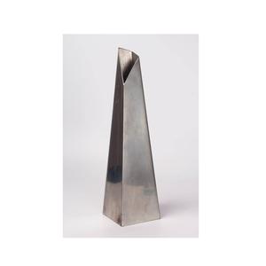 Jarrón de flores de aluminio de diseño elegante y lujoso, tanto para mesa como para suelo. - Product Image 4