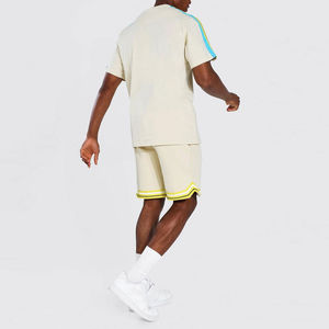 Ensemble de t-shirt et short de luxe noir personnalisé de haute qualité, en coton, deux pièces, pour l'été, pour hommes - Product Image 2