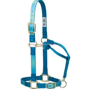 Licol pour cheval en nylon avec rembourrage extra doux et double couture, design personnalisé, disponible en trois couleurs vives et tailles sur mesure - Product Image 3