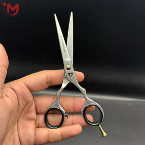 Ciseaux de coiffure professionnels 6 pouces en acier inoxydable, lame tranchante, pour droitiers, manche moyen, pour salon de coiffure - Product Image 1