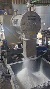 Centrífuga Horizontal Duradera de Empuje, Acero Inoxidable SS 2205, 25 HP, 220V, 100 a 1000 Kg/H, para Procesamiento de Minerales - Product Image 5