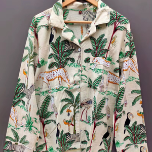 Conjunto de Pijama Coordinado con Estampado Animal para Mujer de Naaz Textile, Ropa de Dormir Informal de Verano, Suave y Transpirable, 100% Algodón, Largo hasta la Rodilla - Product Image 1