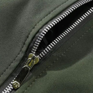 Blouson d'hiver décontracté moderne pour homme, léger, confortable, pour un usage quotidien, avec doublure douce et fermeture éclair fluide. - Product Image 3