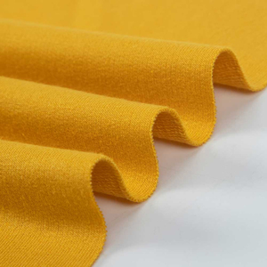 Tissu en molleton doux au toucher pour les vestes à capuche, les pantalons de survêtement et les designs de mode décontractée - Product Image 1