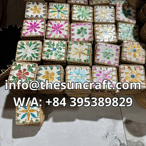 แผ่นรองแก้วลายเปลือกหอยสีรุ้งพรีเมียม ขอบหวาย งานฝีมือ ทนความร้อน ของตกแต่งครัวสุดหรู ของขวัญสำหรับตกแต่งบ้าน - Product Image 5