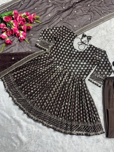 Vestido largo indio de encaje de georgette sintético para mujer, listo para usar, con conjunto de dupatta pakistaní, estampado digital, bordado con hilo, salwar kameez pesado. - Product Image 5