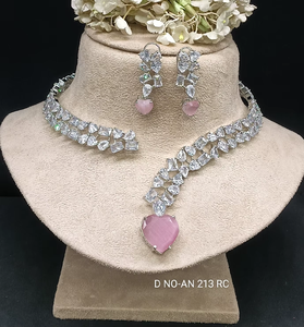Twini Trendy Fashionable Natural Mehandi Plated Brass Imitation Pearl Flower Design Moissanite <b>Rope</b> <b>Chain</b> Statement Necklace - Product Image 3