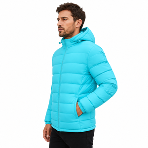 Elegante capa exterior acolchada diseñada para un confort suave, un rendimiento duradero y un calor confiable para el uso diario informal en invierno. - Product Image 4