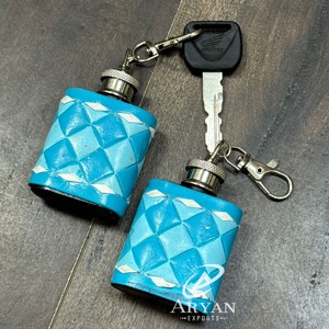 Wholesale Portable Mini Hip Flask with Checkered Leather Cover Keychain Clip Pocket Bottle Compact Travel Gift for Men Women - Product Image 1