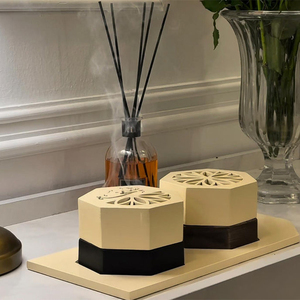 Quemadores de Incienso Decorativos Triangulares con Patrones Intrincados Cortados con Láser, Diseño Moderno y Elegante para Aromatizar y Decorar el Hogar - Product Image 3