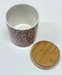 Tarro de Almacenamiento de Cerámica con Diseño de Corazón y Tapa de Bambú, Contenedor Hermético para Alimentos, Organizador de Cocina Duradero y Elegante - Product Image 4