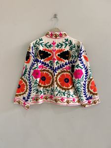 เสื้อแจ็คเก็ตผู้หญิงงานฝีมือปักลายซูซานีอินเดีย ผ้าถัก ระบายอากาศได้ดี สไตล์โบฮีเมียน วินเทจ ผ้าฝ้ายลายดอกไม้ ขายส่ง - Product Image 6