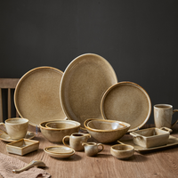 Plat de service moderne en céramique et porcelaine ST pour snacks, desserts, fruits, noix – Ensemble d'assiettes écologiques à motif végétal pour hôtels, restaurants et maisons