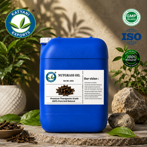 Huile Essentielle Pure de Nutgrass - Extrait Naturel d'Herbes Aromatiques - Pour Formulations Cosmétiques et Soins Personnels - Fabricant en Gros - Product Image 3