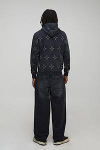 Sudadera con capucha de algodón grueso con estampado de estrellas de pedrería, negra vintage lavada, estilo streetwear oversize, producción a granel - Product Image 3