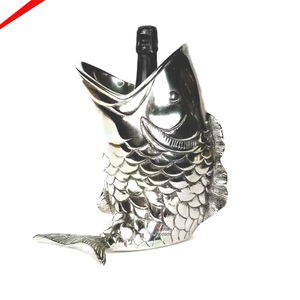 Leaf Design Golden Metal Planter Hotel Restaurant New Design Handmade Use Ice Bucket - Product Image 3