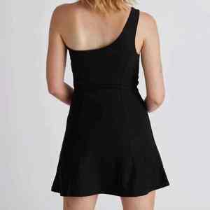 Ensemble de sport 2 pièces pour femme, 22 couleurs populaires, taille élastique et logo frontal, collection 2026 - Product Image 6