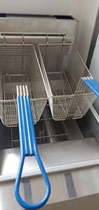 Four à deux tubes pour poulet frit et frites à température contrôlée verticale au gaz - Product Image 2