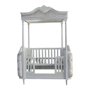 Lit bébé Elina au design moderne, en bois d'acajou de haute qualité, multifonctionnel, rembourré, couleur blanche, pour chambre à coucher, bébés et enfants - Product Image 2