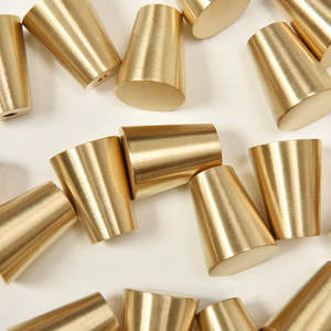 Pomo de Gabinete Moderno en Forma de Cono de Latón Sólido con Acabado Dorado, Pomo para Cajón de Cocina, Armario, Muebles y Herrajes - Product Image 6