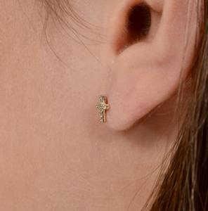 Elegantes Pendientes de Cruz con Diamantes en Oro de 14K, Cultivados en Laboratorio, Joyería Religiosa Minimalista, Regalo Cristiano para Mujer, Uso Diario - Product Image 4