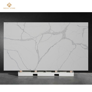 แผ่นควอตซ์จัมโบ้ NV835 ขนาด 3500x2000 มม. หนา 15-30 มม. เป็นมิตรกับสิ่งแวดล้อม ลายเส้นโดดเด่น เหมาะสำหรับงานโรงแรมและเชิงพาณิชย์ ผลิตจากหินวิศวกรรม - Product Image 1