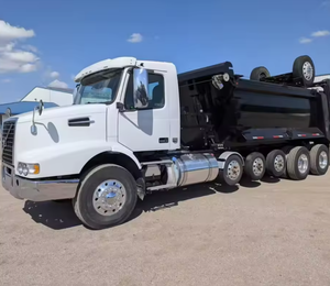 Selecciones Destacadas 2016: Camión Volquete Usado Volvo VHD104B200 de Seis Ejes - D13 450HP 12 Velocidades AMT, ¡LISTO PARA ENVIAR a Todo el Mundo con GARANTÍA! - Product Image 1