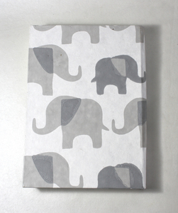 Hermoso Cuaderno de Papel de Algodón Hecho a Mano, Estilo Personalizado, Diseño Impreso de Elefantes en Dos Colores, Tapa Dura Blanca, Hermoso Cuaderno - Product Image 4