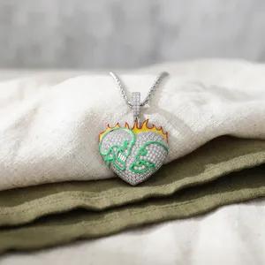 Pendentif Cœur HIPHOP de Luxe Sertie de Moissanite, Détail Double Motif, en Argent, Unisexe, Style Urbain, pour Soirées et Événements, Bijou Tendance - Product Image 1
