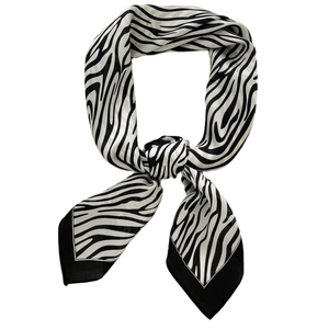 Custom Print Bandana Scarf Polyester Material Polka Dot Women's Vintage Style Multi-Functional Wholesale Bandana - Product Image 5
